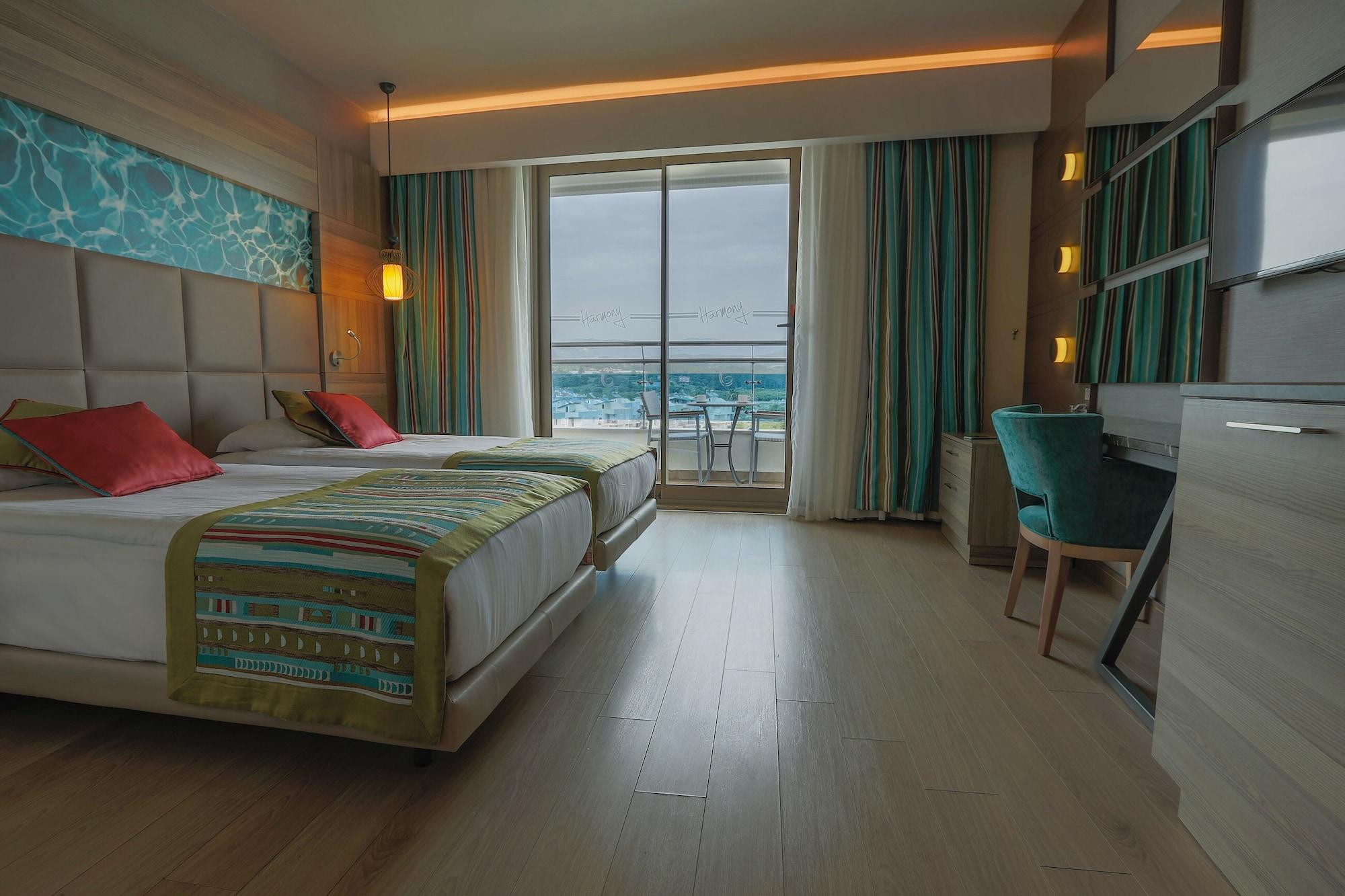 Long Beach Harmony Hotel Turkler Bagian luar foto